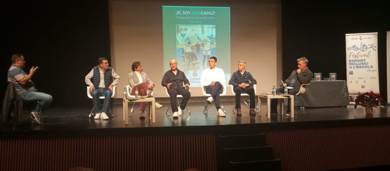 Momento de la presentación del libro (Ibiza, diciembre 2024)